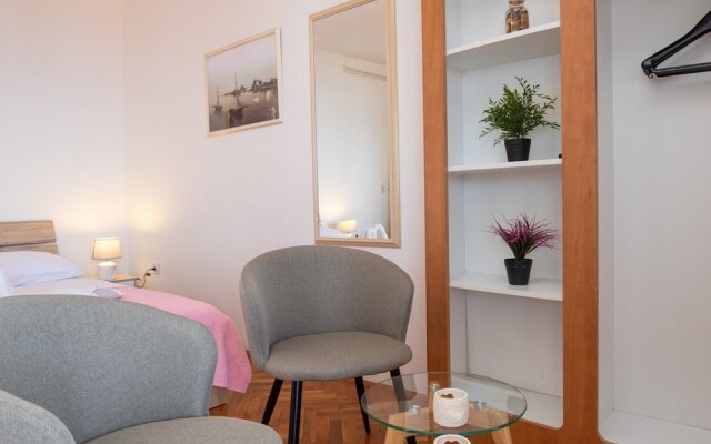 Studio Paula 2 300m From Sea
