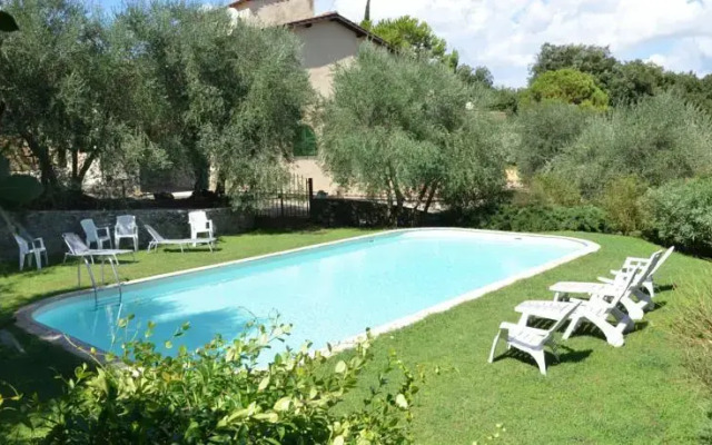Farmhouse Cipresso 1