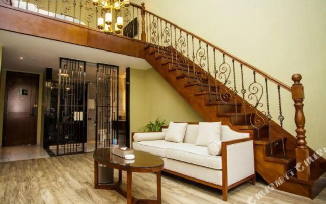 Taihuyuan Holiday Hotel