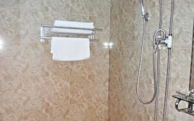 Xian Zhenlian Business Hotel – Bathroom – Xi'an