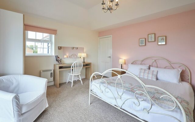 Host Stay The Paddock