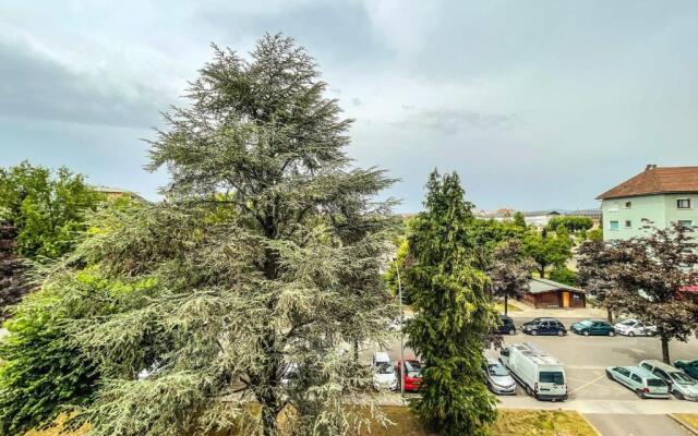 Apartment T2 With Balcony Annecy Centre