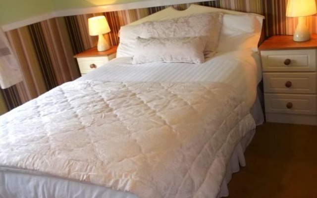 Perrymount Country Home Bed & Breakfast