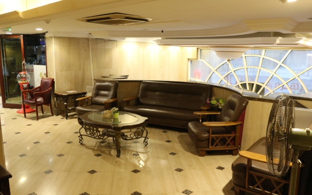 Mariana Hotel