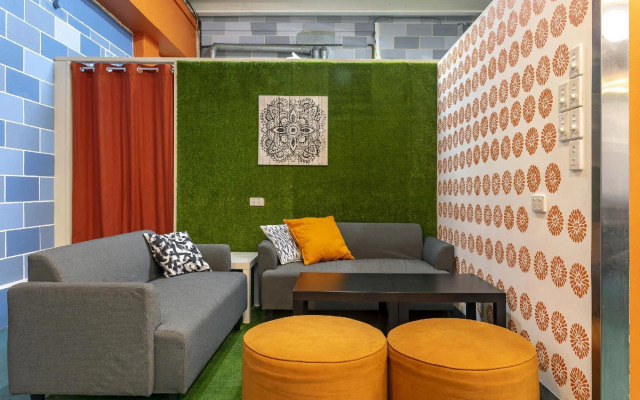 Shakespeare Backpackers Int'l Hostel