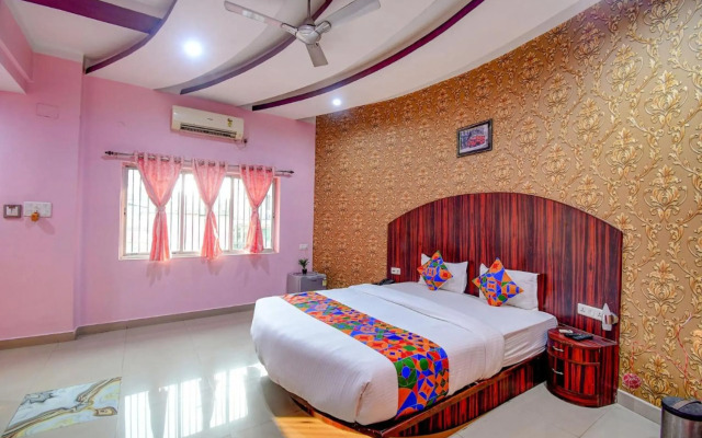 Fabhotel Prime Rockstar Suites