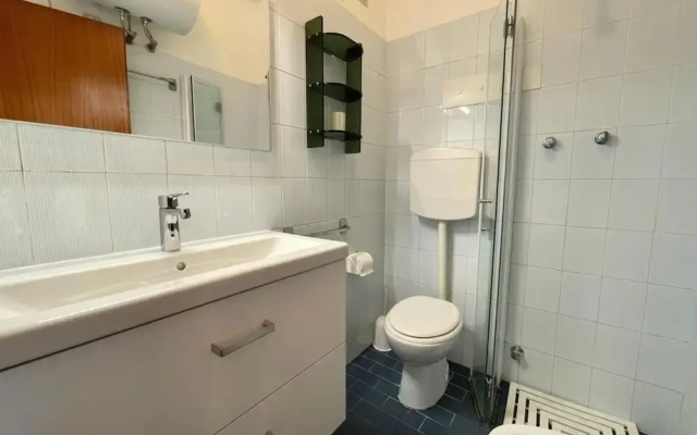 Bright Seaview Apartment