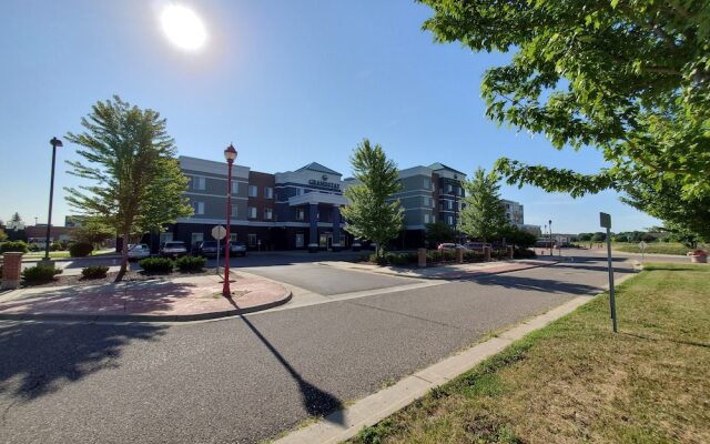 GrandStay Hotel & Conference Apple Valley