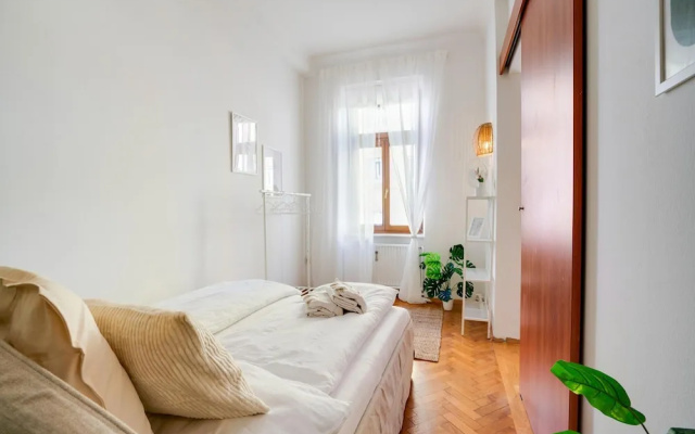 Arcadio - Modern Living