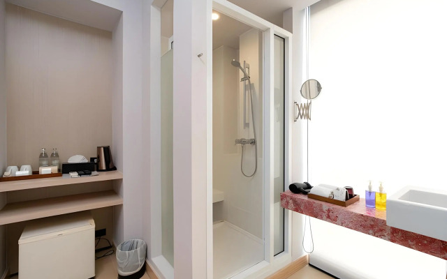 Metz Pratunam Hotel
