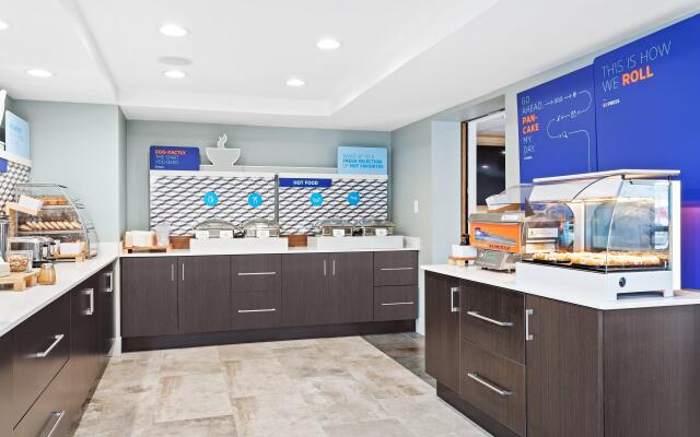 Holiday Inn Express Hopewell - Fort Lee Area by IHG