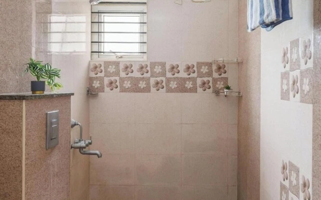 Elite Elegance2bhk15min From Aster CMI