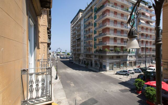 Palermo In Suite Aparthotel Shs