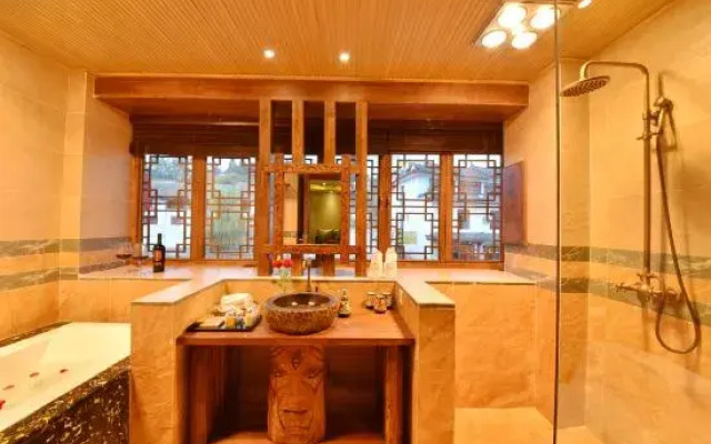 Longzhu Boutique Inn Lijiang