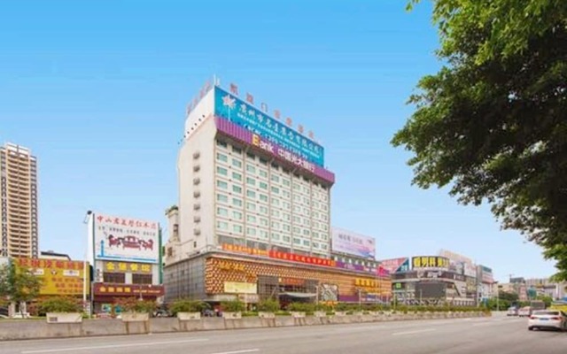 Grand Hotel