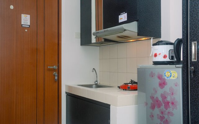 Good Homey and Simply Studio Margonda Residence 3 Apartment