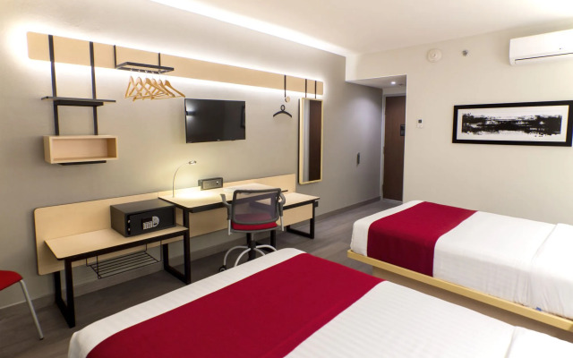 City Express Plus by Marriott Ciudad de México Mundo E