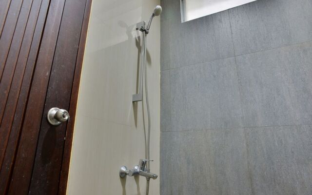 ZEN Rooms Basic Kelapa Dua Kebon Jeruk