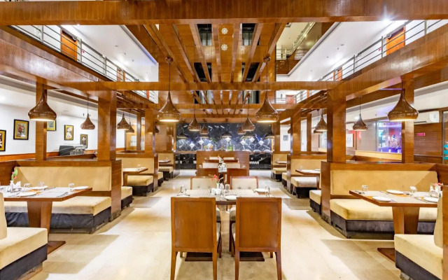 Diamond Palace Lords Plaza