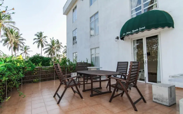 OYO 111 Sea Shine Beach Hotel