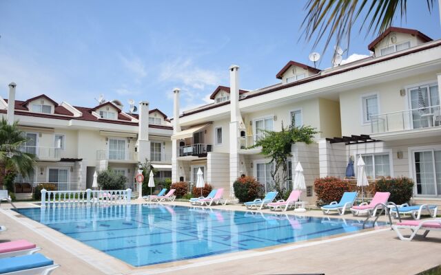 Ocean Beach Apartment by TurkishLettings