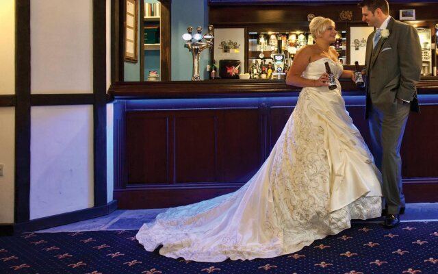 Rogerthorpe Manor Hotel
