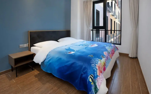 Prince Hotel By Secret Garden