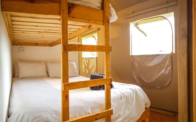 AfriCamps at Doolhof- Glamping