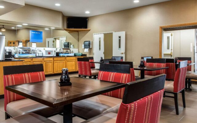 Quality Inn Jacksonville near I-72