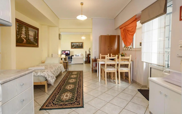 Mother's House