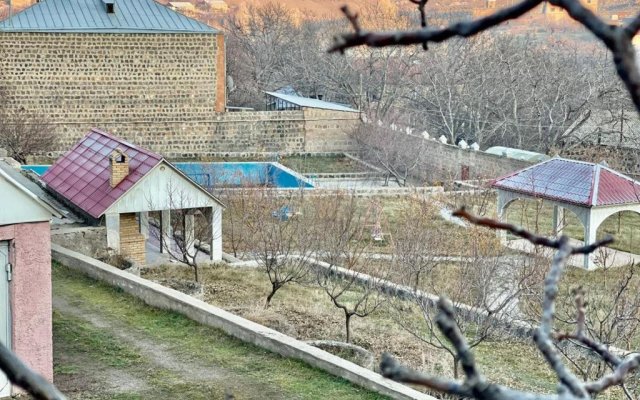 Yerevan House holiday home 18