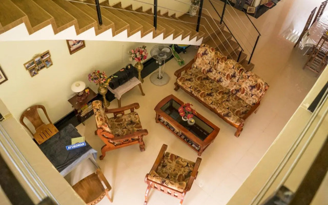 The Breeze Pinnawala Homestay