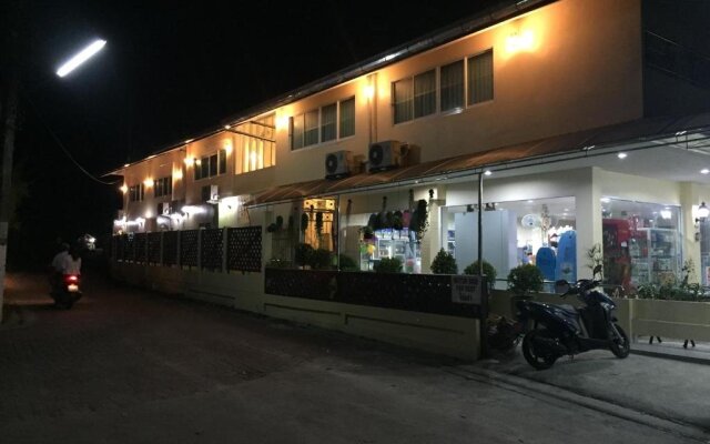 Nongnuaey Resort