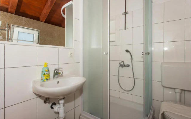 Seven-Bedroom Holiday Home in Dicmo