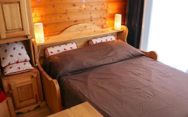 Studio Bernex, 1 pièce, 4 personnes - FR-1-498-71