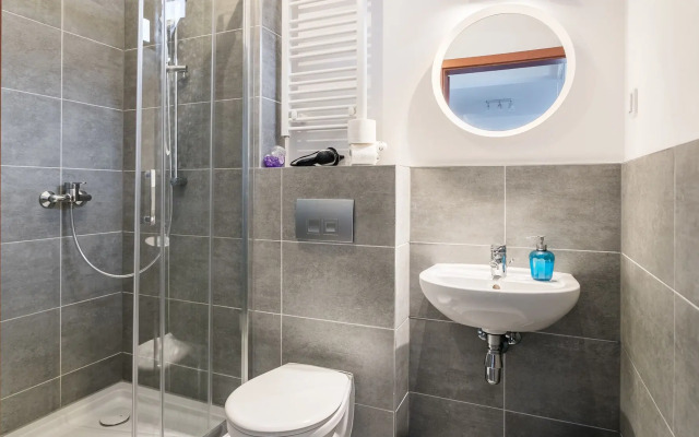 Green Garden Residence