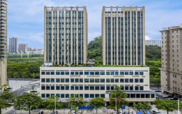 Atour Hotel Dongguan Humen Avenue