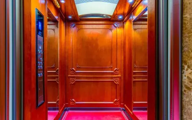 Jaguar Hotel (Shanxi University Taiyuan South Railway Station)