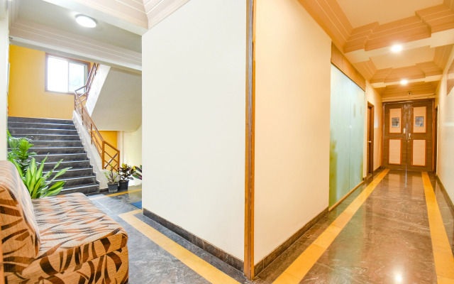 Fabhotel Shreeyash Residency