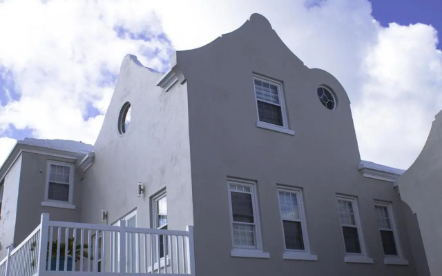 Cavendish Heights Suites