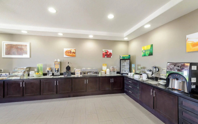 Hotel Victoria by IHG