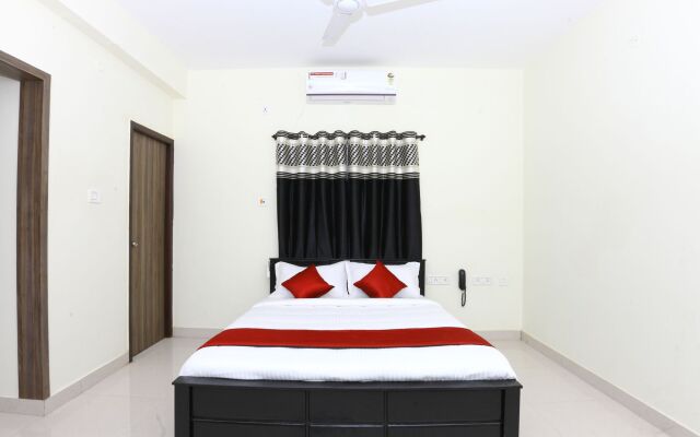 OYO 10027 Hotel Red Petal