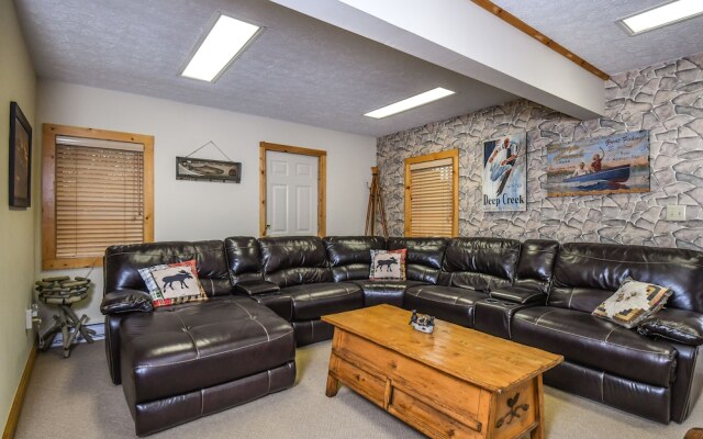 Bear's Den at Sunplace