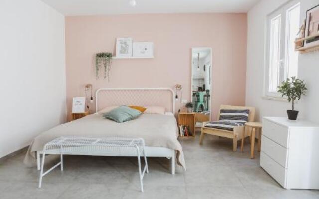 Apartment On the Sunny Side