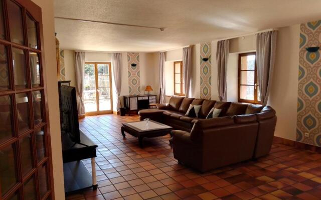 La Belle Charbonnière