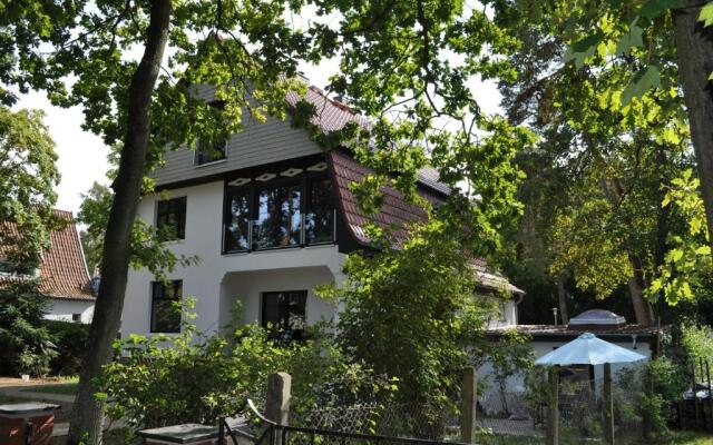 Strandvilla Waldhaus