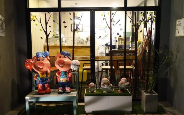 Wh＇Ite Guesthouse Chiang Mai