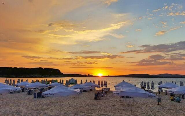 Park Hotel Atliman Beach