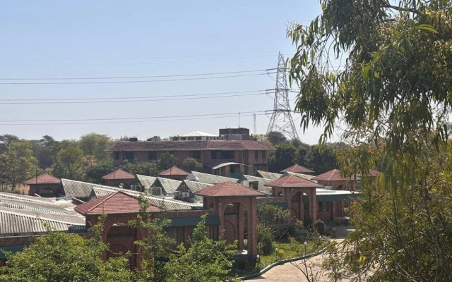 Swapanlok Farms And Resorts