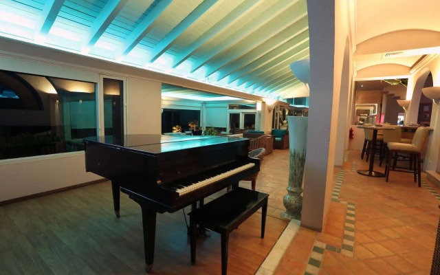 La Rosas Hotel & Spa